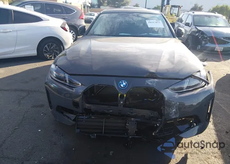 2025 BMW I4 Gran Coupe Edrive40 z USA, uszkodzony, nr VIN WBY23HD08SFV84803